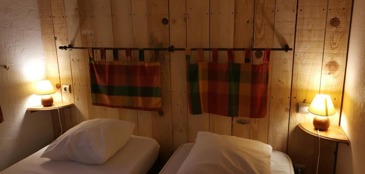 Gites Les Grandes Voies - Cle Vacances Le Menil Bagian luar foto